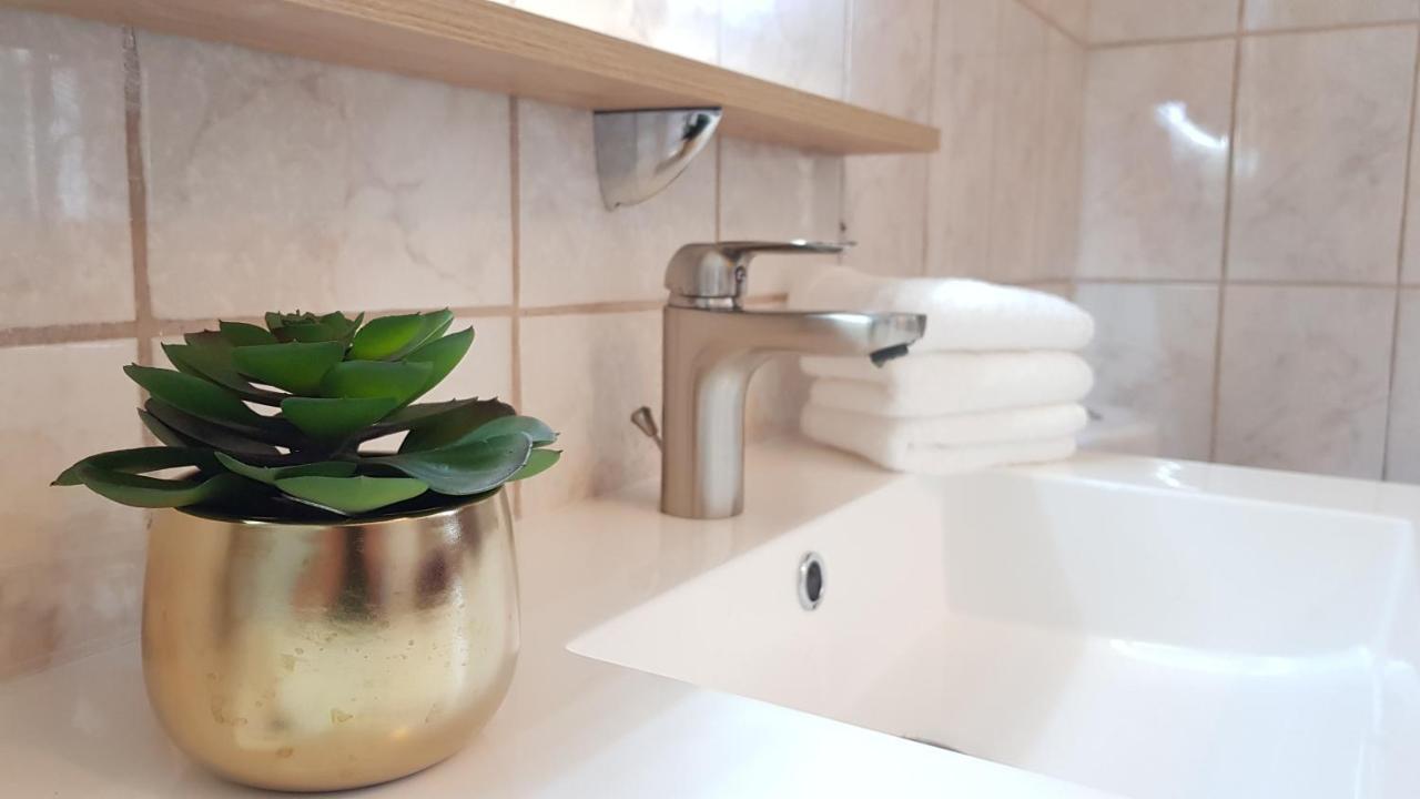 Aroma Green Villa Cagnano エクステリア 写真